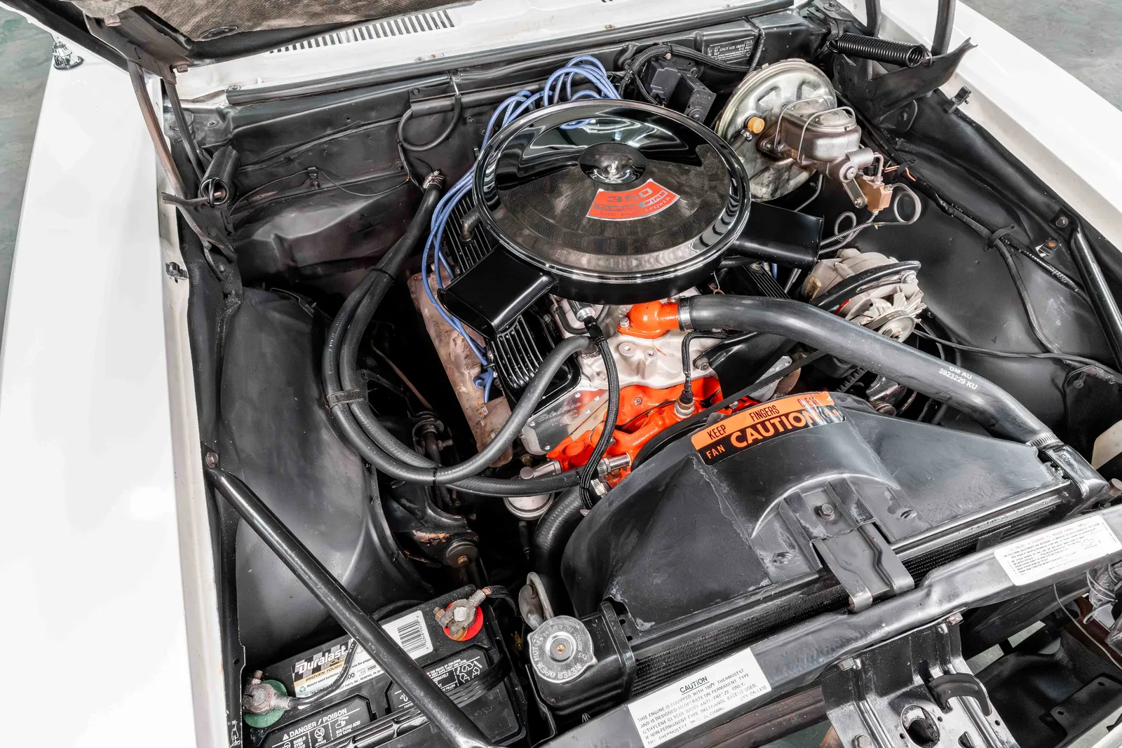 1968-Chevrolet-Camaro-White-306510-41.jpg